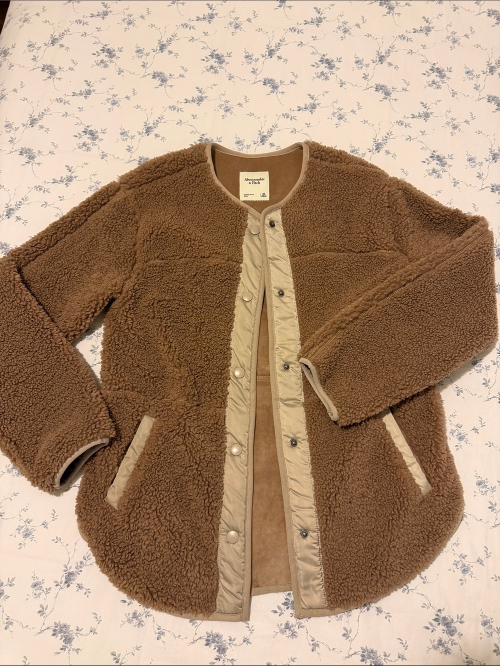 Abercrombie & Fitch Brown Teddy Fleece Jacket with Contrast Trim XS